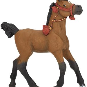 Figurine poulain arabe en tenu de parade